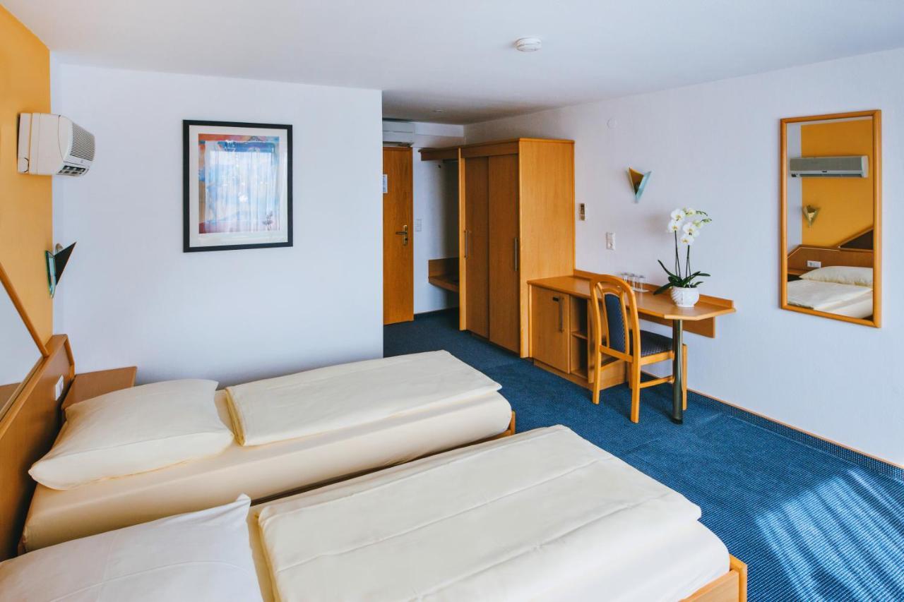 Hotel Central Weil am Rhein Buitenkant foto